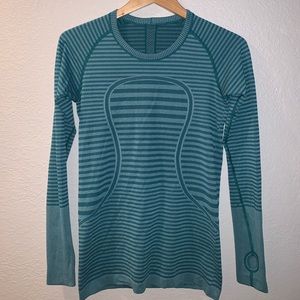 lululemon long sleeve running shirt !!!!!